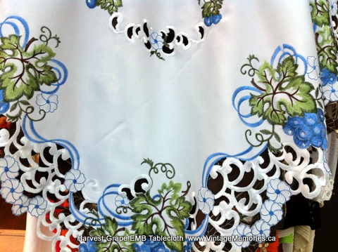 Harvest Grape EMB Tablecloth